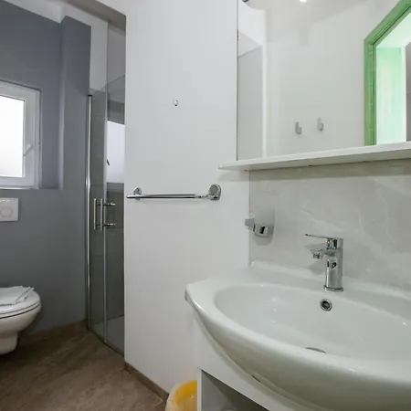 Apartment And Vitomir