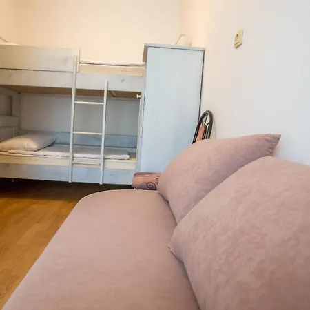 And Vitomir Apartment