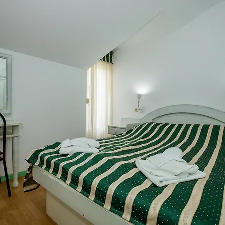 Apartment And Vitomir *