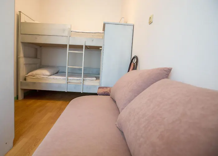 And Vitomir Appartement