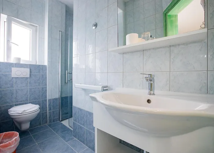 Appartement And Vitomir *